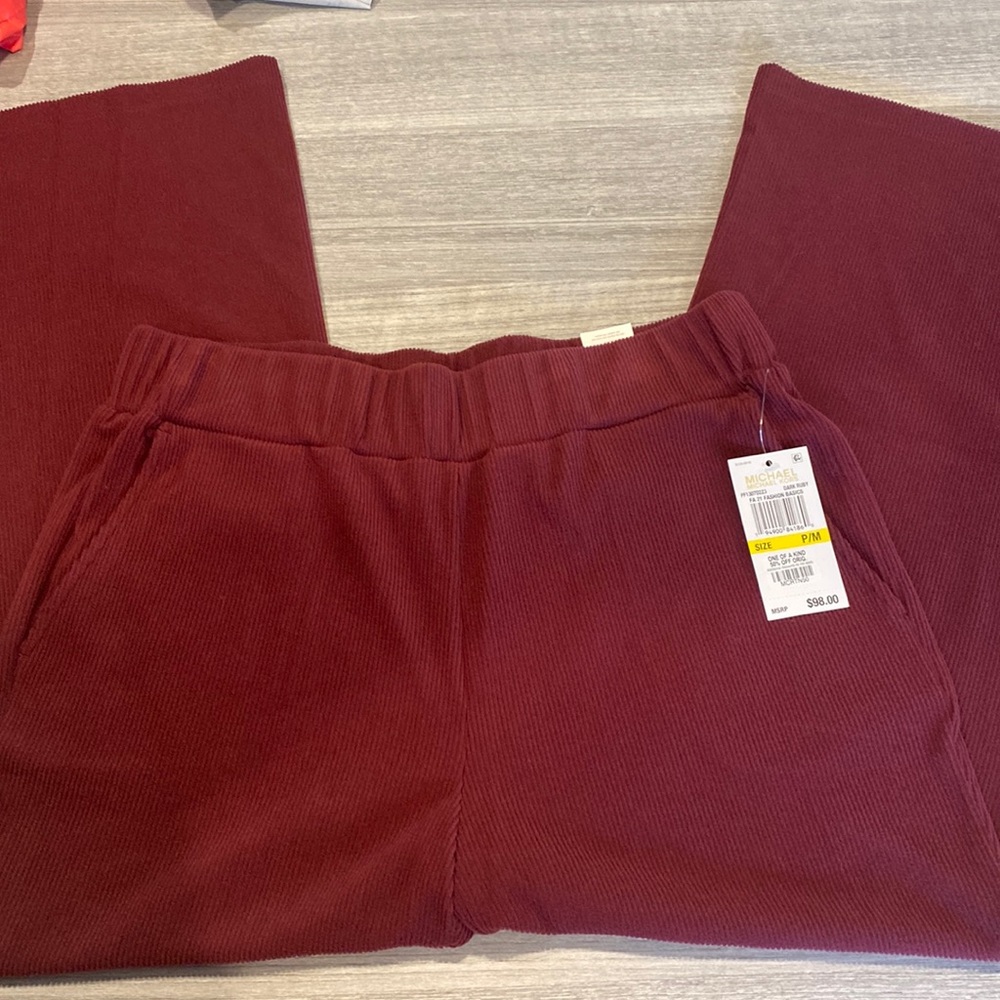 Maroon ribbed flare MK pants